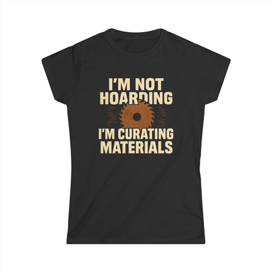 Curating Women Tee